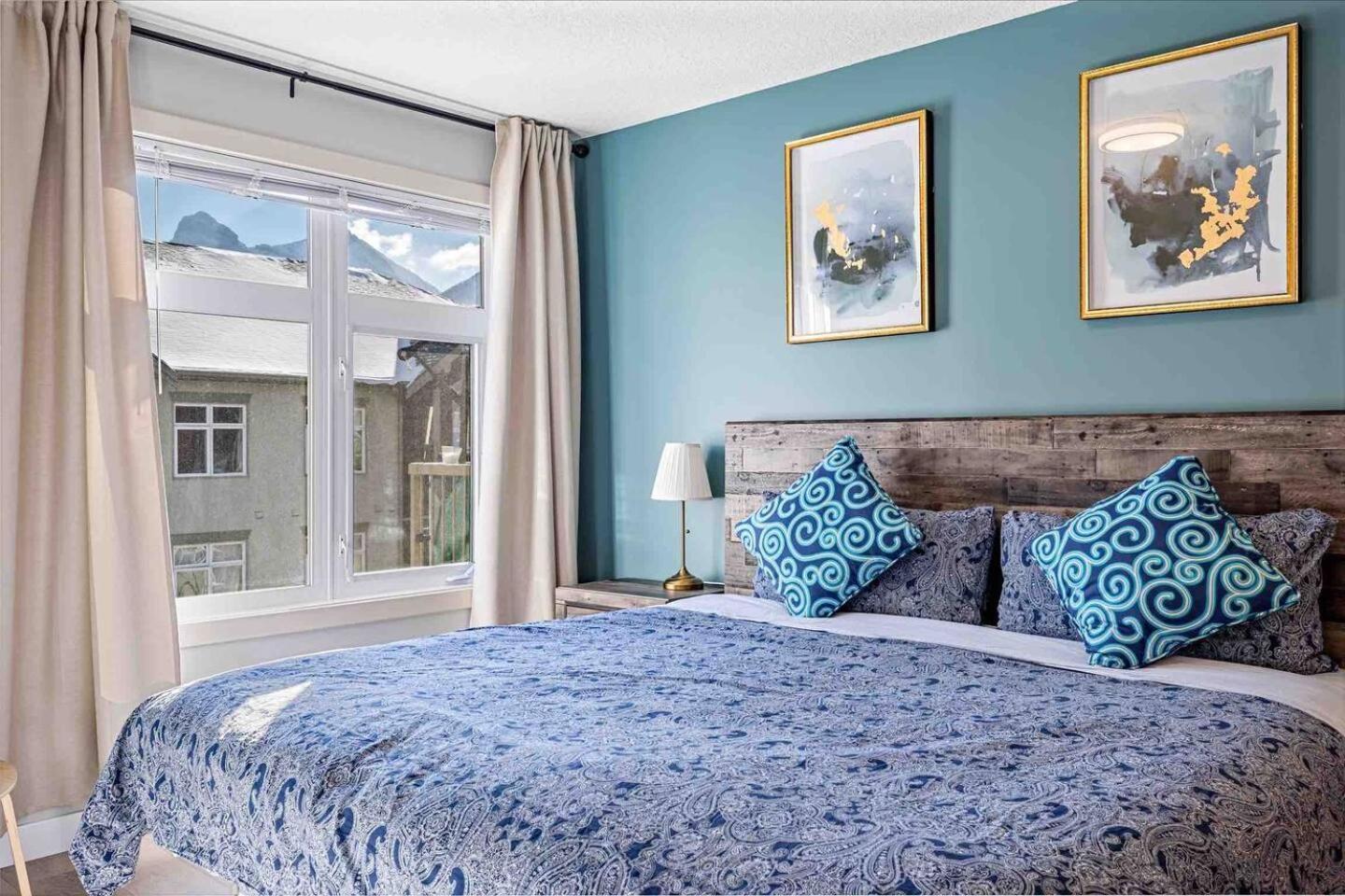 Lux 2Br 5Bd Suite Mountain View! Canmore Exterior photo
